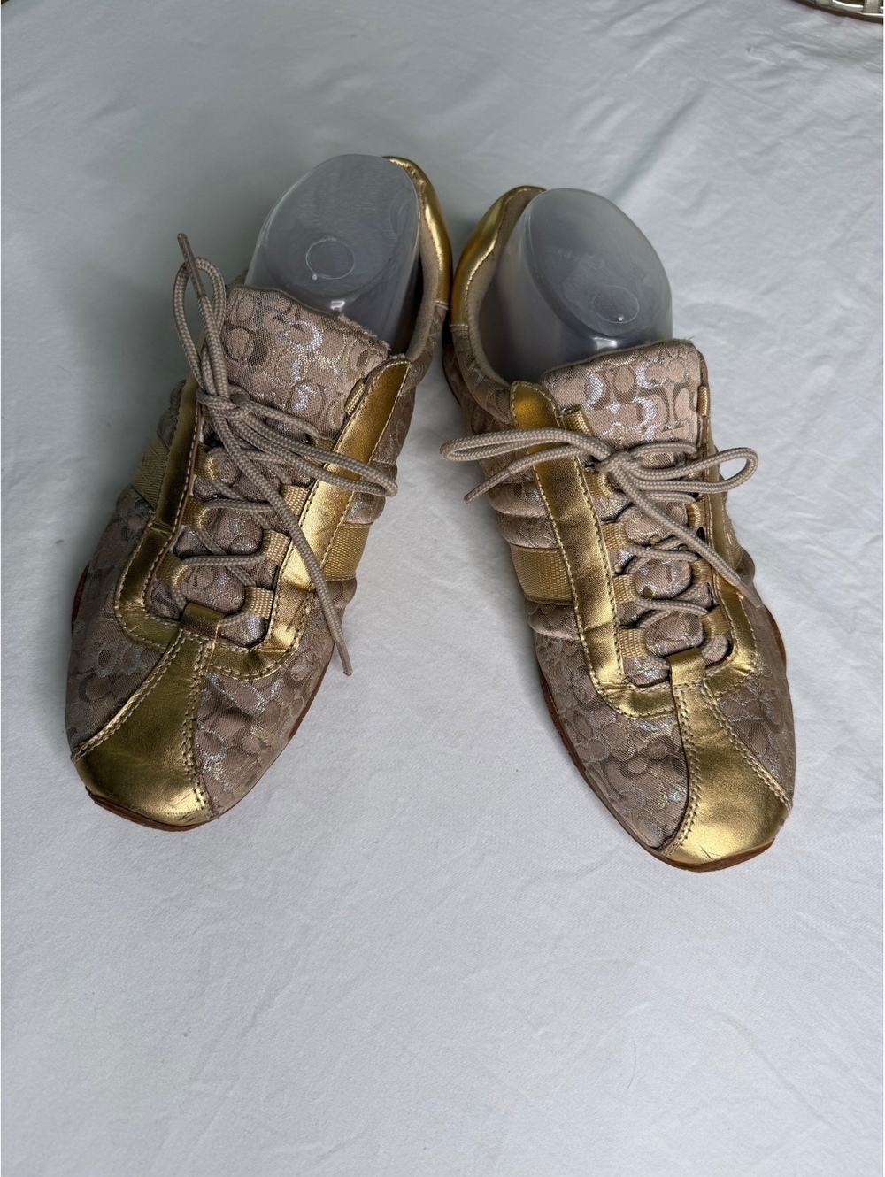 Coach Women's Gold and Beige Signature Fabric Sneakers Size 9.5M